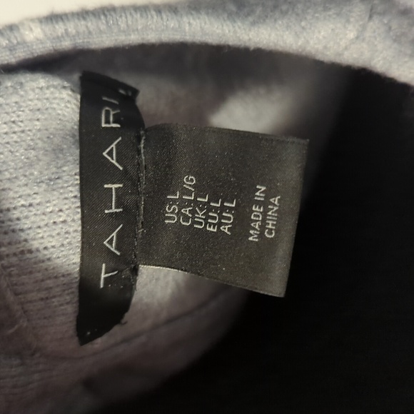 Short Sleeve Sweater - Picture 3 of 3